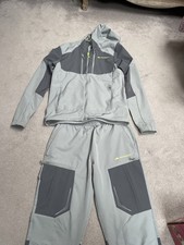 Monterrain Men's Grey